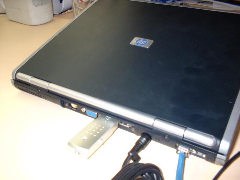 HP Compaq nc4000 notebook from behind
